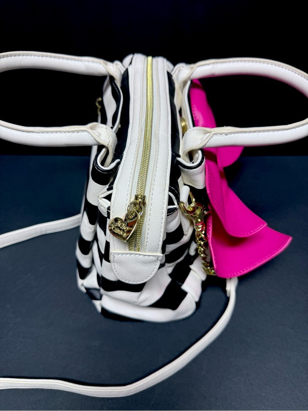 Betsey Johnson White & Black Stripe Satchel with Pink Bow Accent - Picture 4 of 10